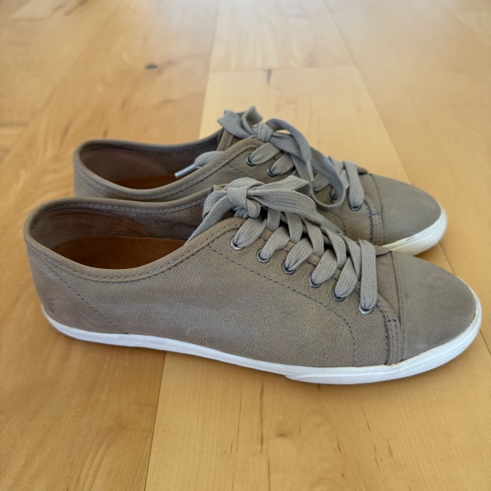 Frye Casual Taupe Gray Low Leather Sneakers 8
